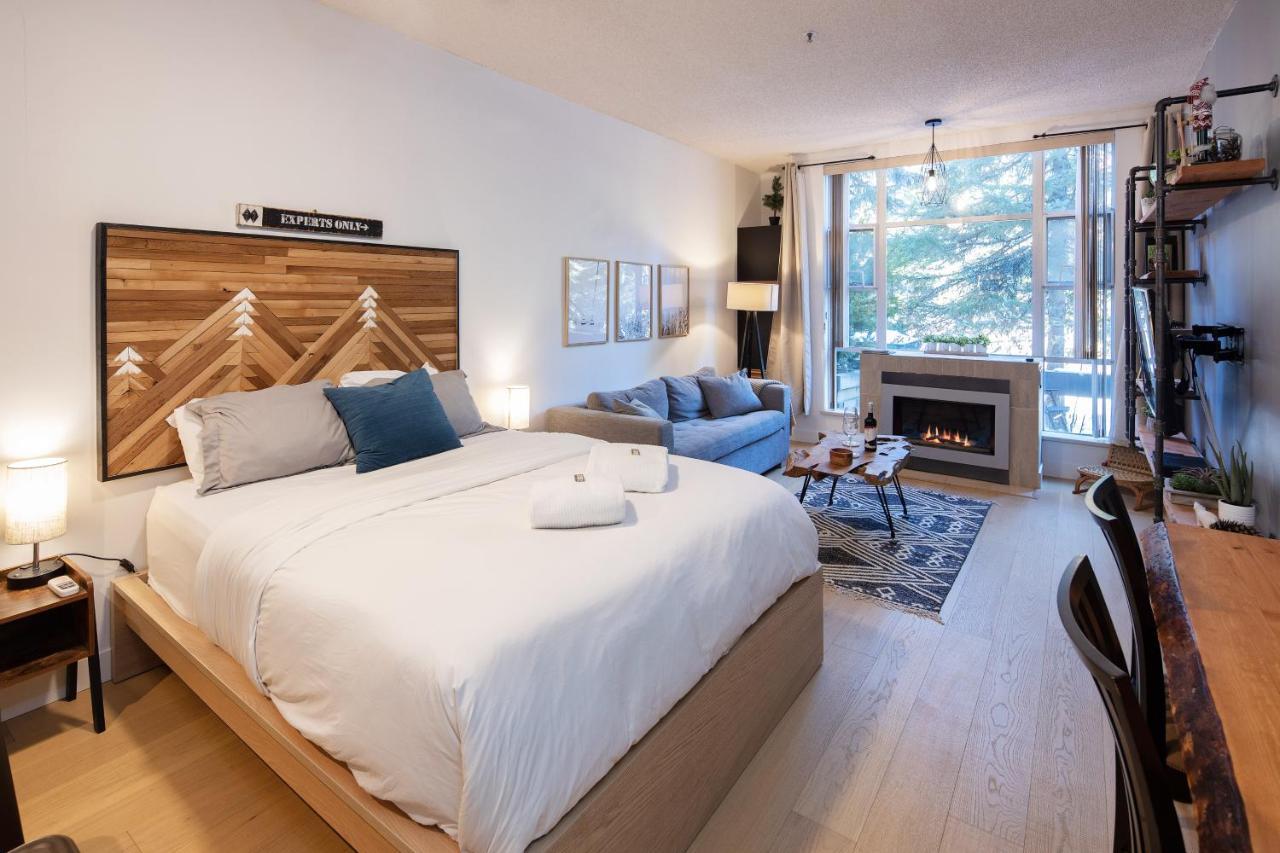 Bright Suite At Ski In/Out Glacier Lodge! Whistler Zewnętrze zdjęcie